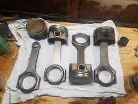 New pistons 2.jpg