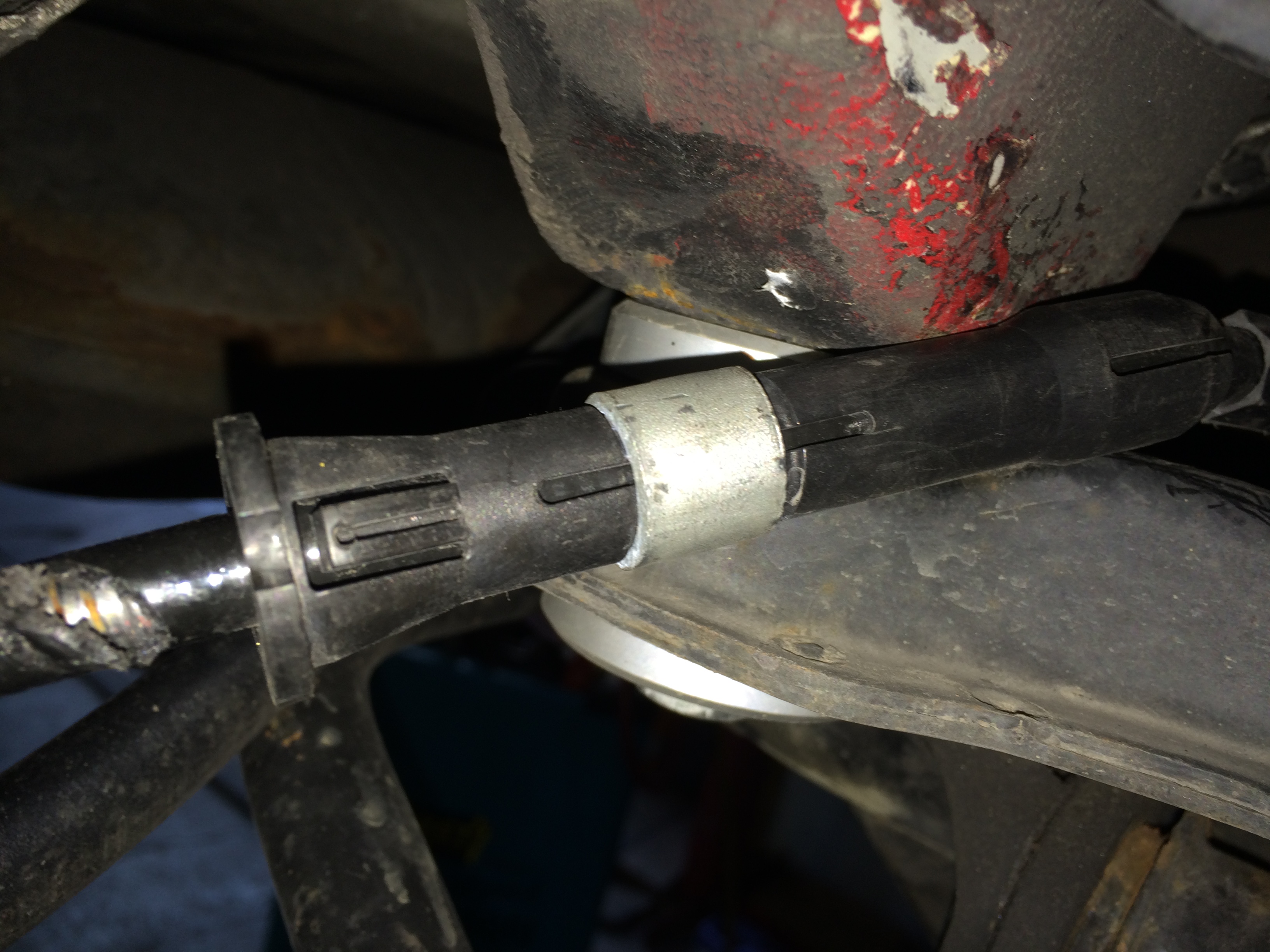 Plastic guide for fitment to the B4 chassis. Cut this off now as it will be in the way later.