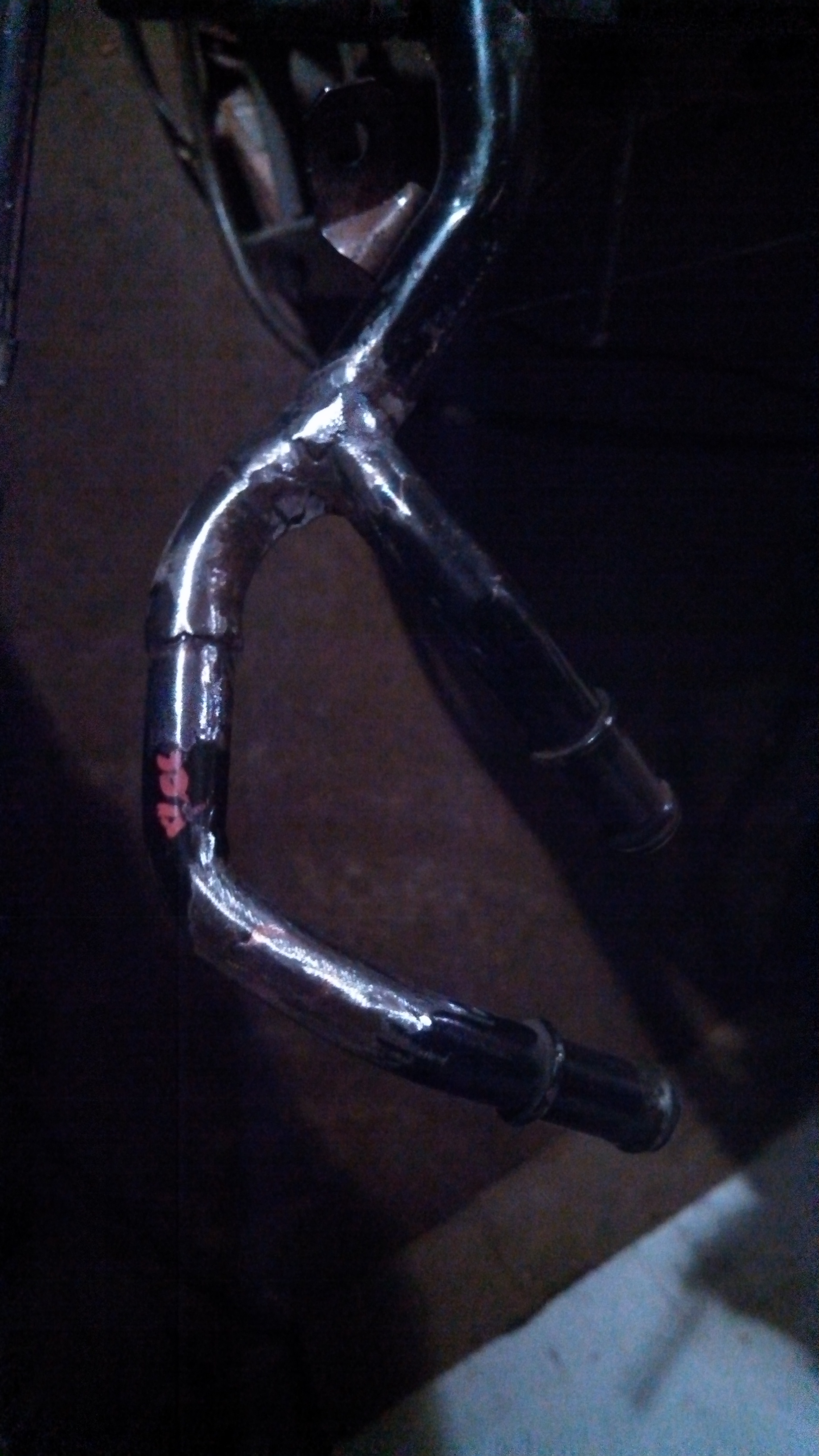 coolant hardline welded, rear head.jpg