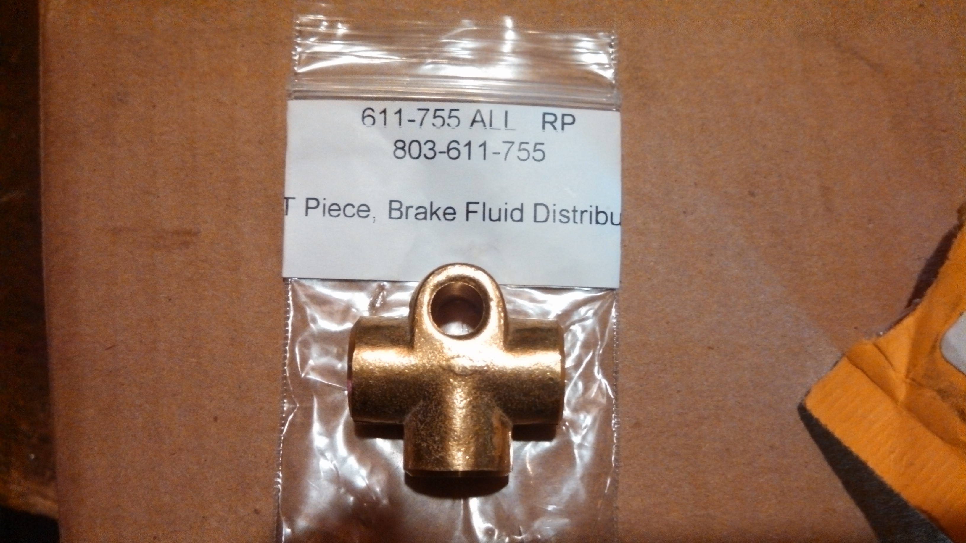 new brake line T.jpg